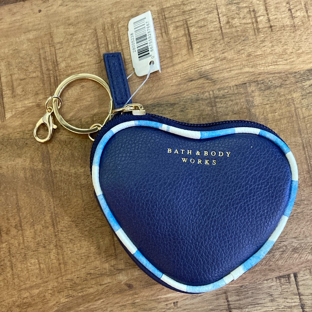 Bath & Body Works Blue Gingham Heart Shaped Coin Pouch Keychain NWT